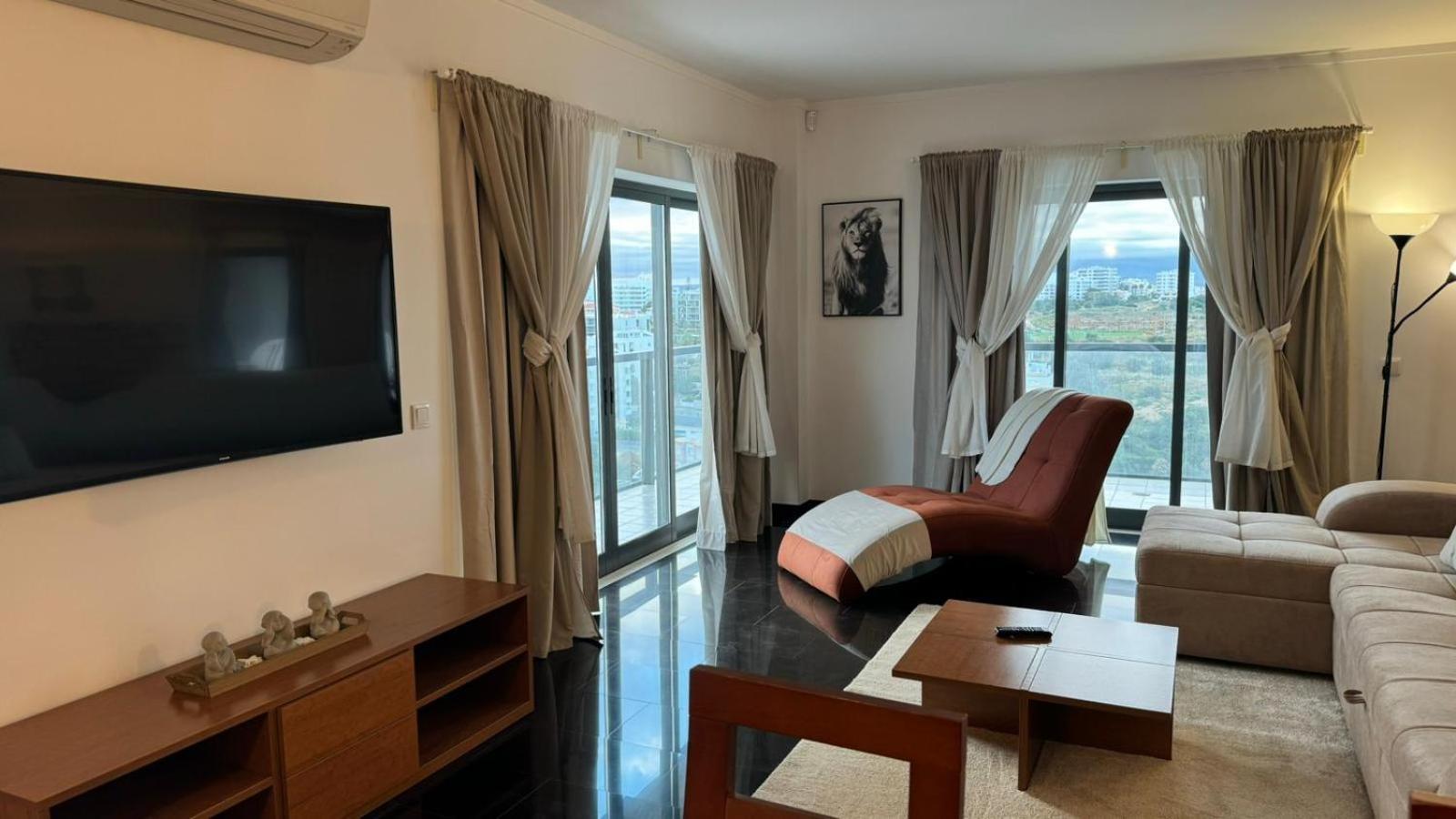 Rocha Tower - 13D Apartman Portimão Kültér fotó